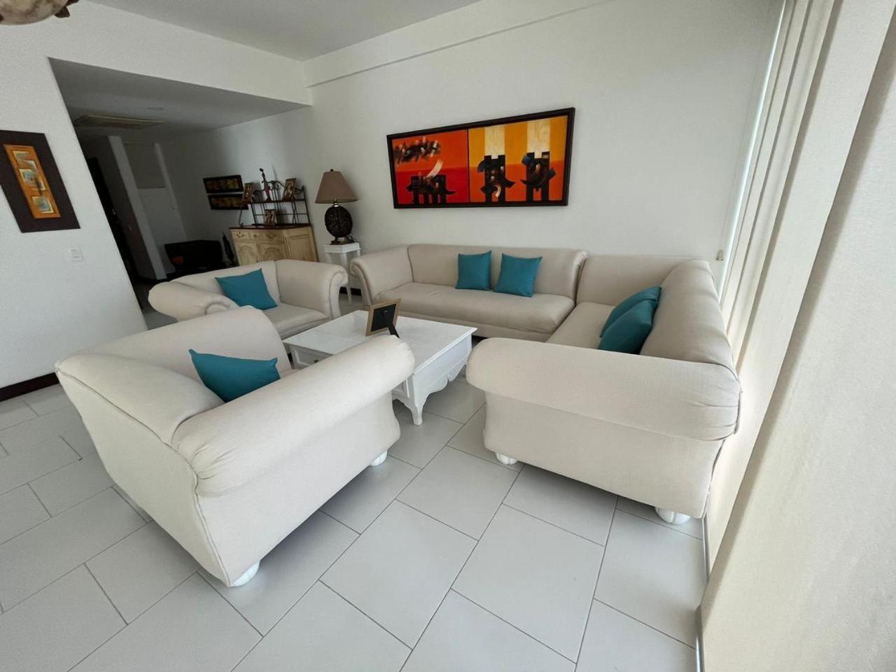 Frente A La Playa Morros 922 Cartagena
