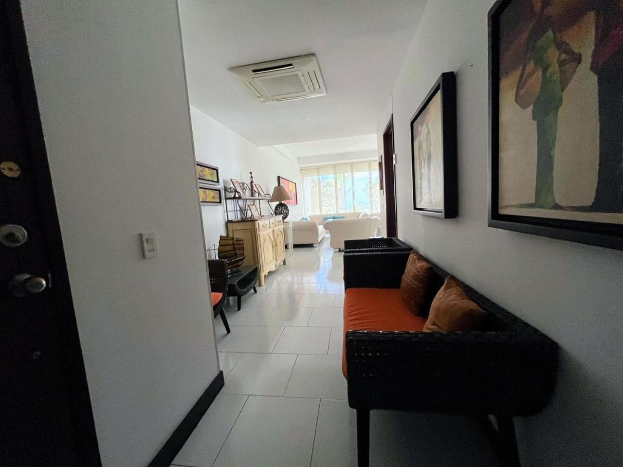 Frente A La Playa Morros 922 *