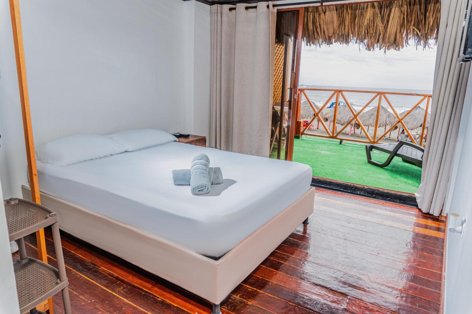 Hotel Y Restaurante Yalis *