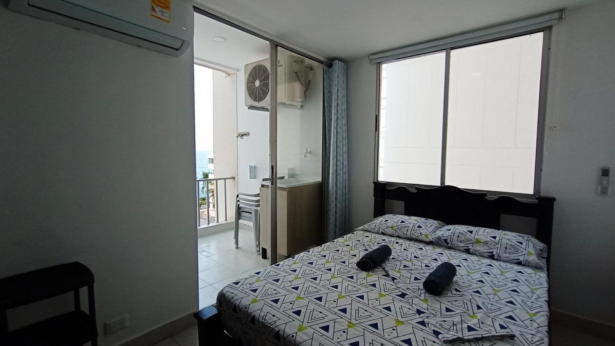 Aparta-suites En Junto A La Playa Cartagena