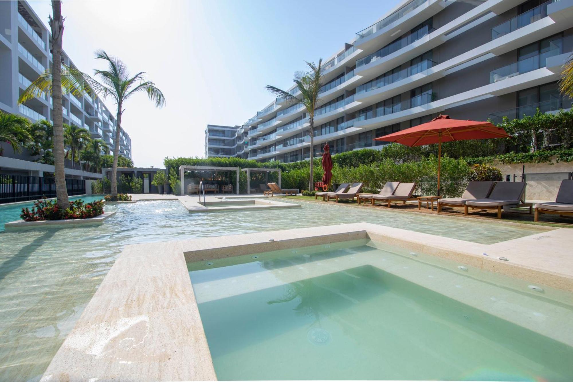 Exclusivo Frente Al Mar, Playa Privada, Piscinas Apartamento *