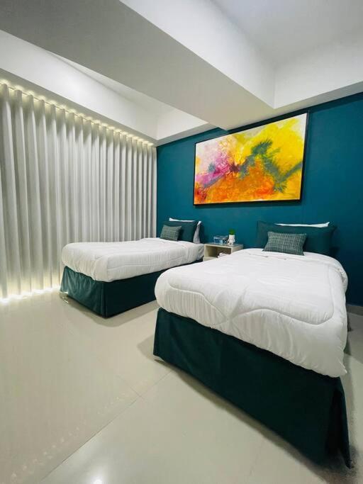 2-2 Palmetto Eliptic 3403 Enchanted Jewel * Cartagena