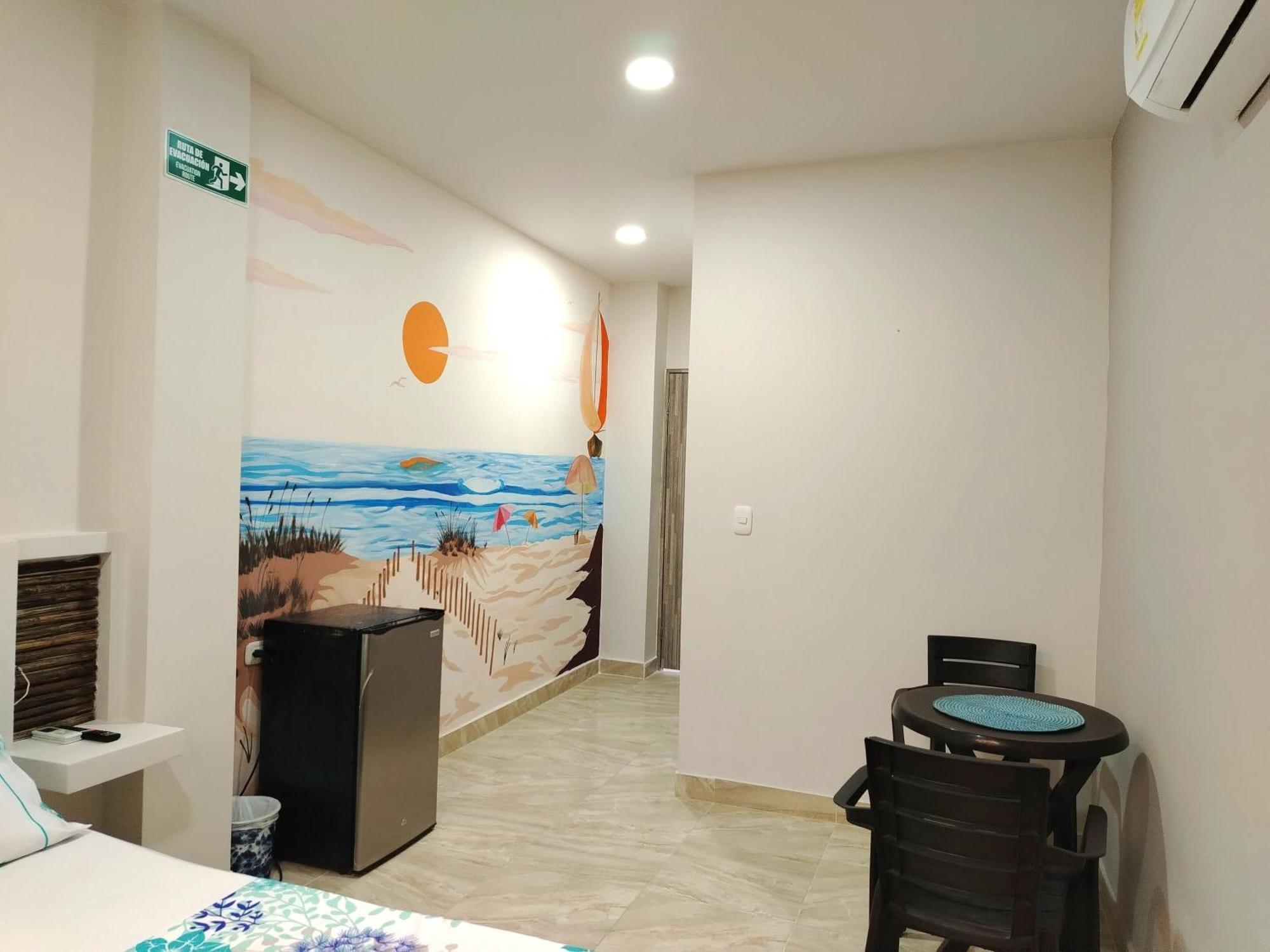 Avadia Del Mar Apartahotel