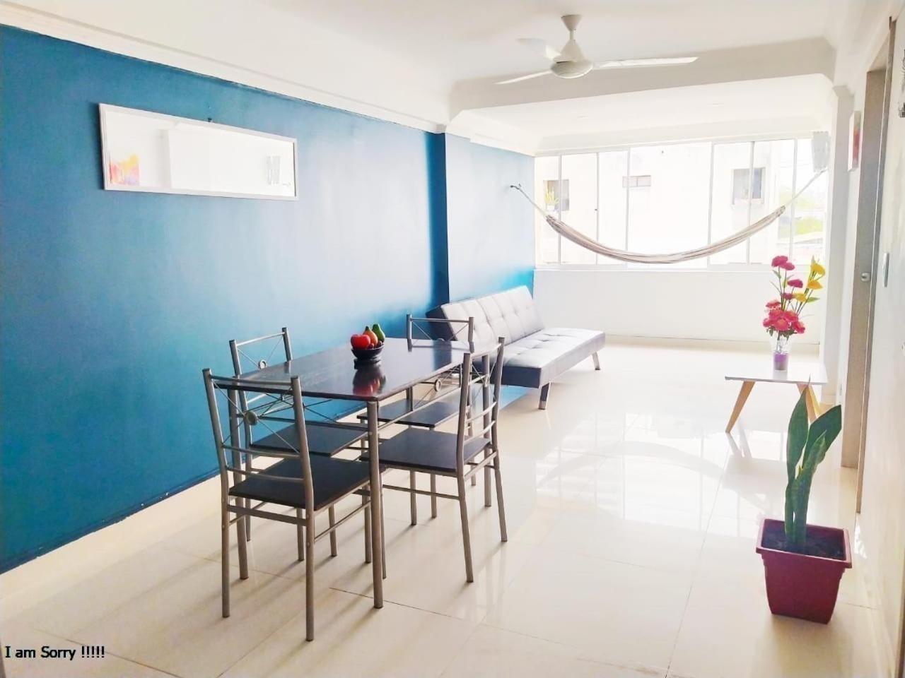 Apartamento Frente A La Playa Y Cercano Centro Histórico * Cartagena
