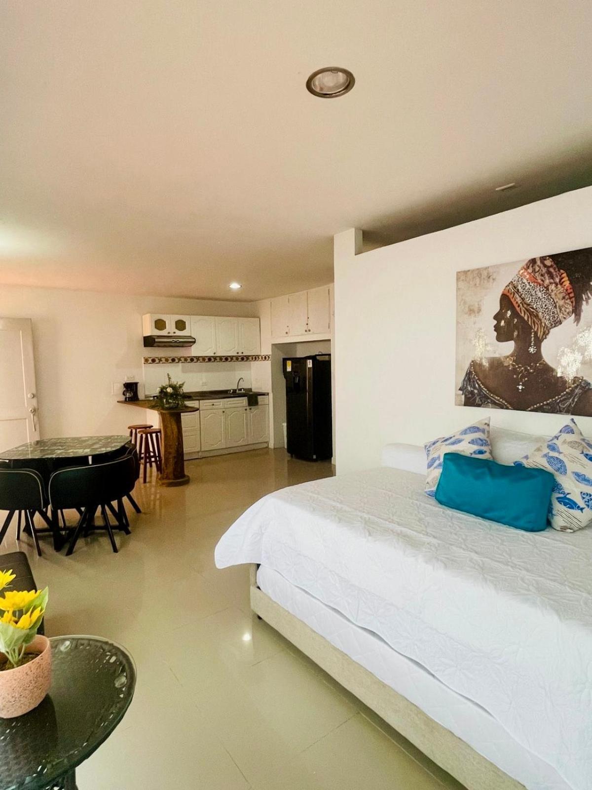 Cerca A Americas Apartamento *