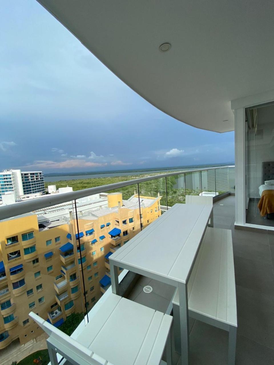 Morros Frente A Playa Las Americas Edificio Spiaggia Apto Duplex Cartagena