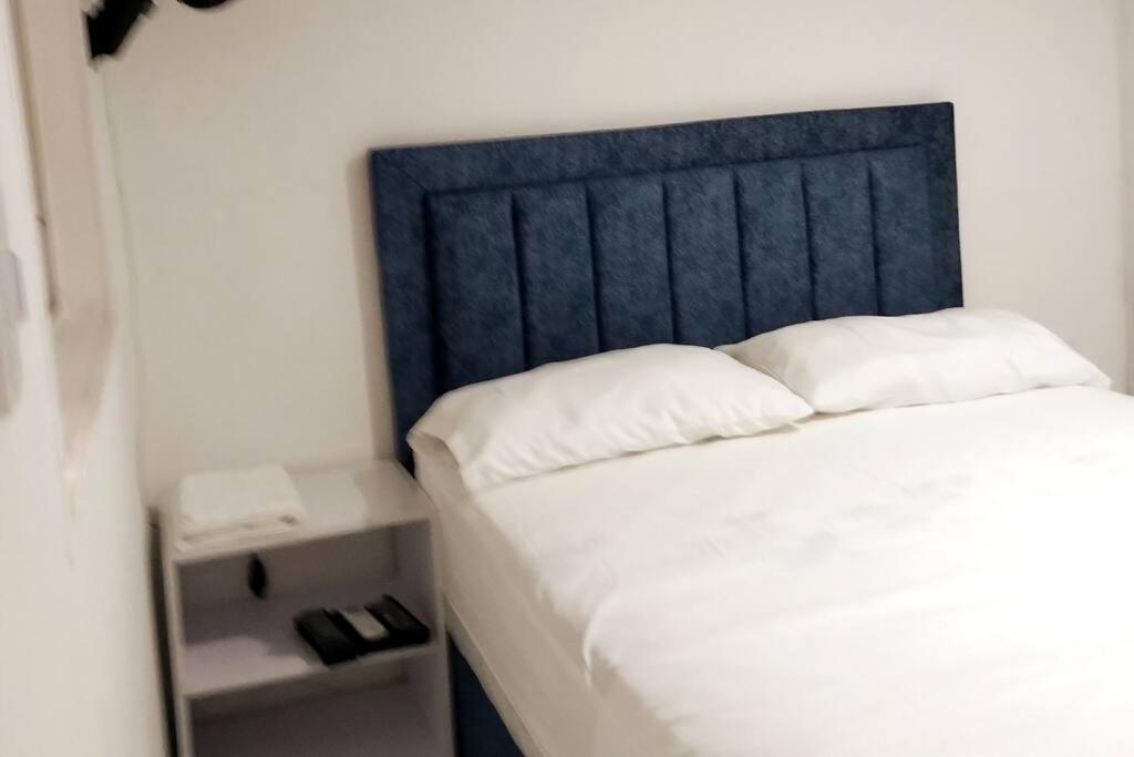 Apartamento Con Vista A La Playa Marbella *