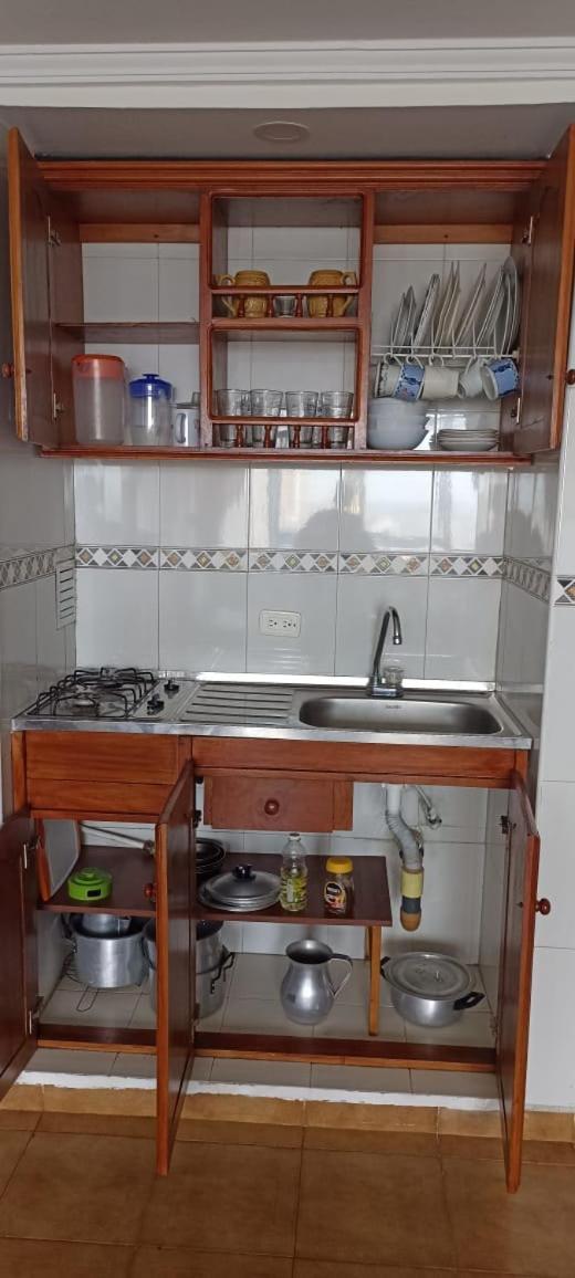 1101 Edificio Nuevo Conquistador Apartamento