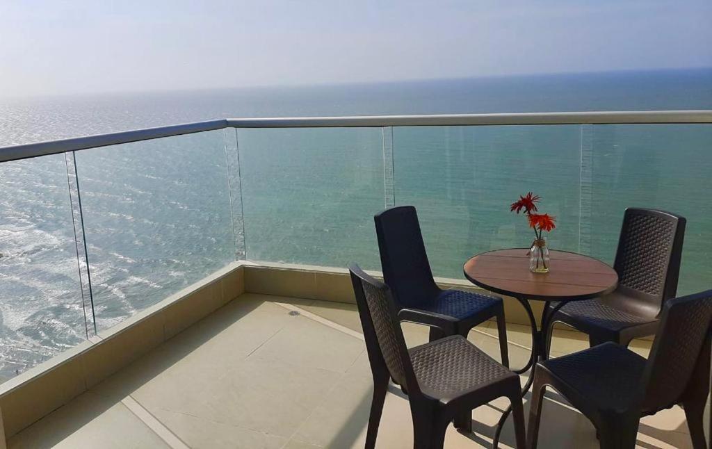 Apartment Palmetto Beach Vista De Frente Al Mar