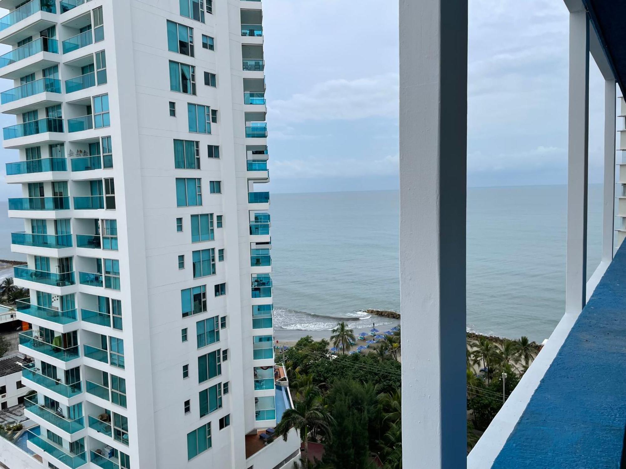 Apartamento En Edificio Portofino Remodelados Icdi *