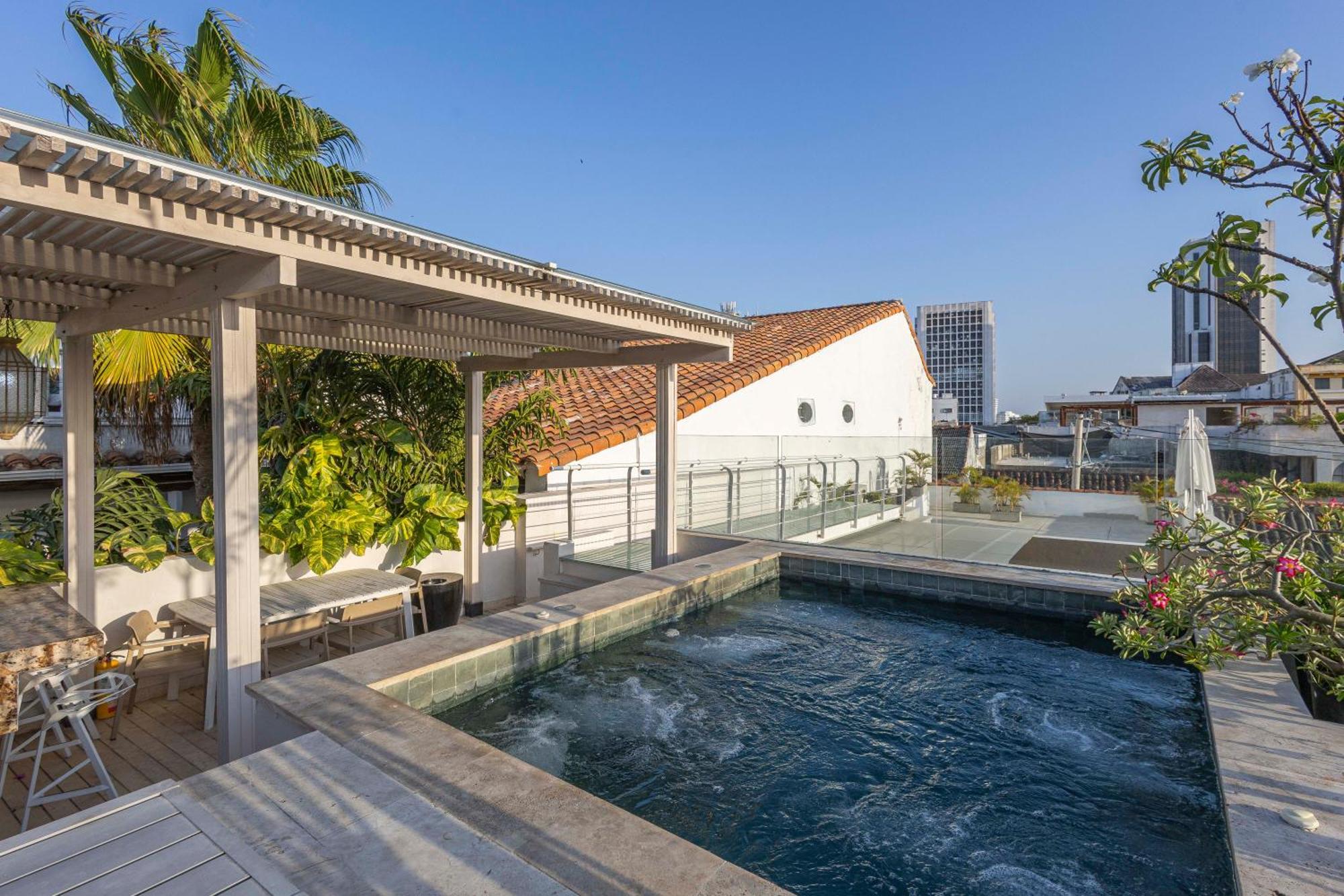 Casa Charlie's Cartagena