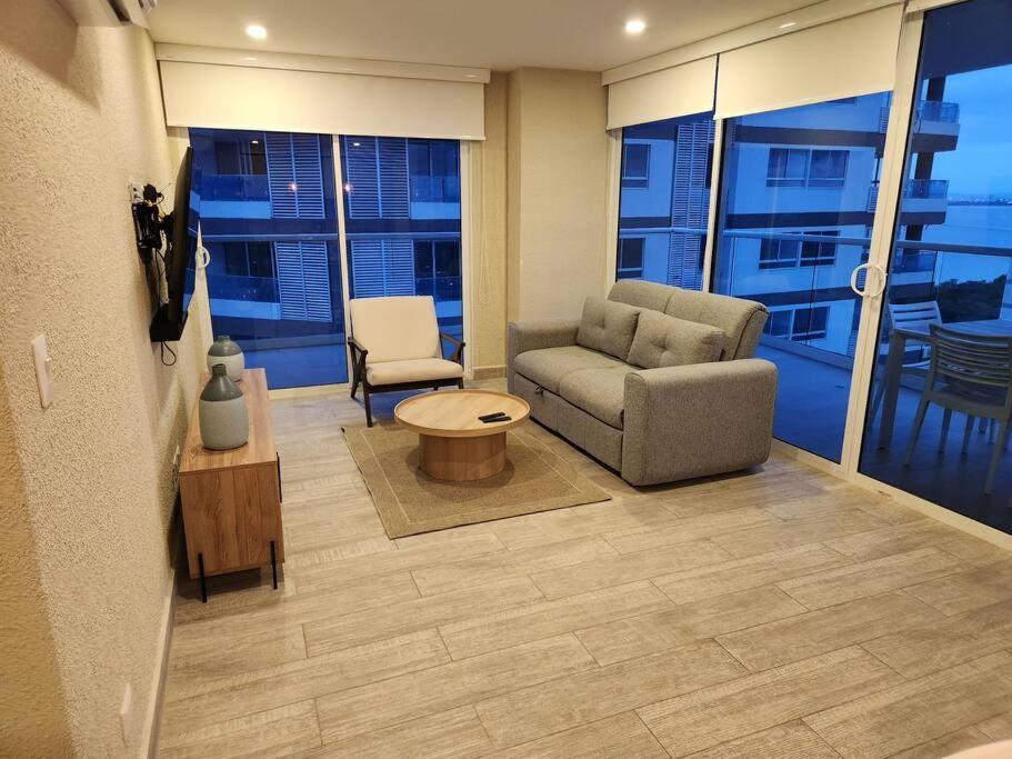 Dominique Luxury 1410 Jacuzzi Privado * Cartagena