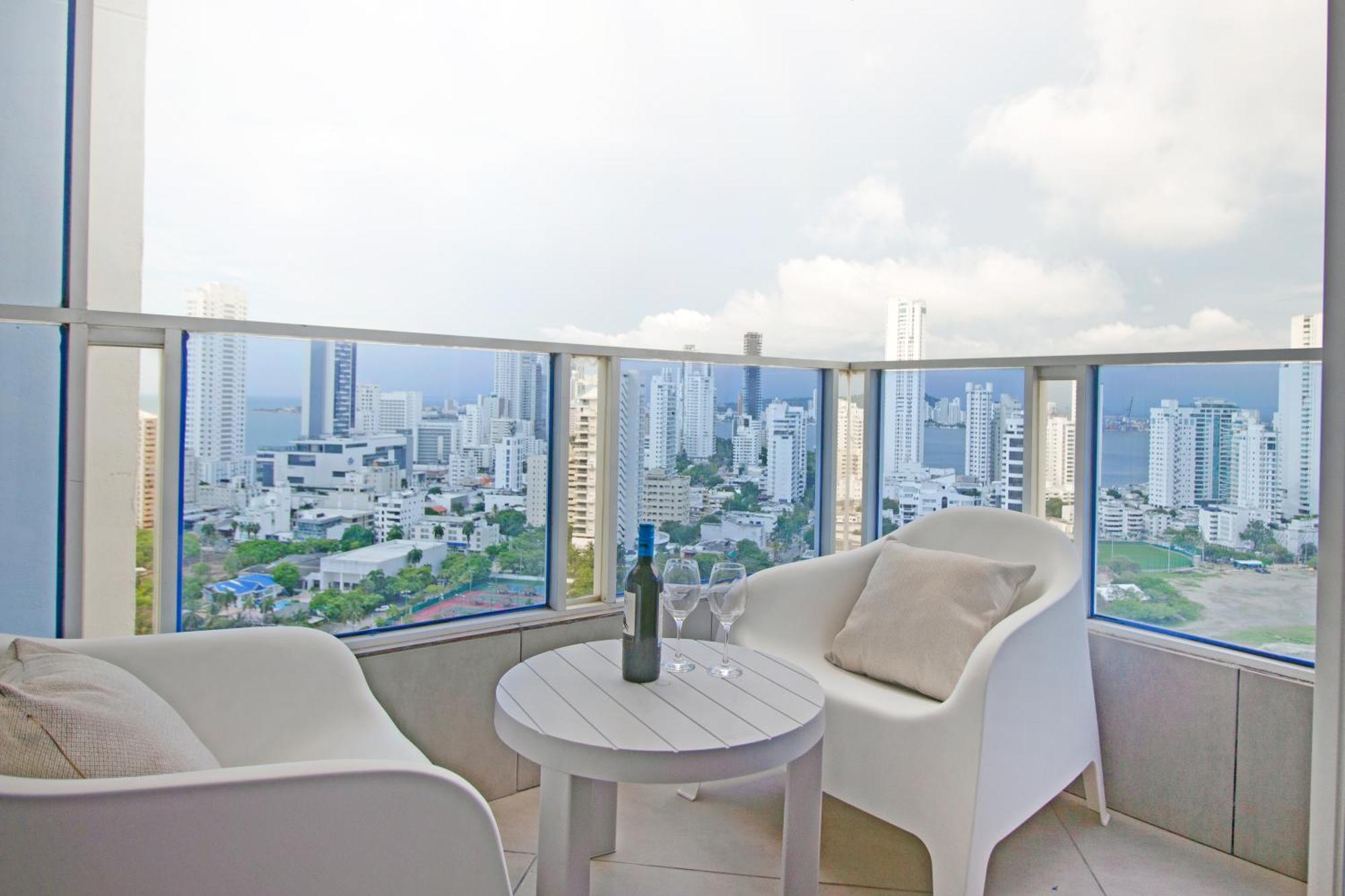Apartamento Riviera Sunrise - Frente Al Mar Y Vista Panoramica A Toda La Ciudad *