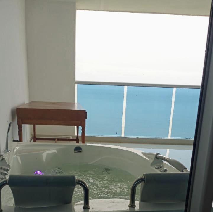 Amplia Casa Con Piscina A 40 Mts De Playa En Castillo Grande Сasa de vacaciones
