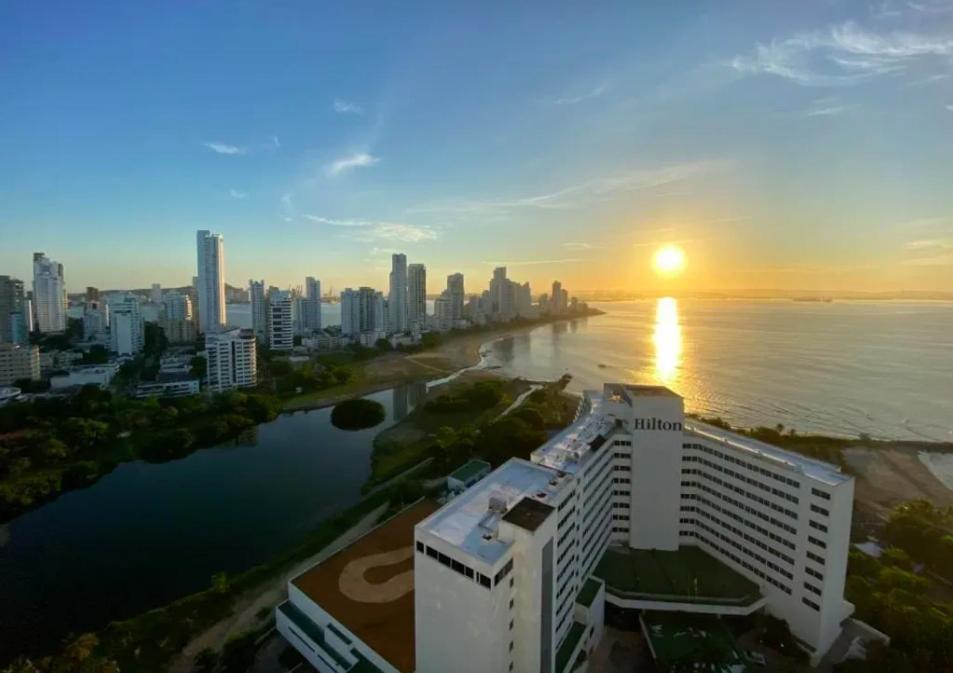 Apartamento Riviera Sunrise - Frente Al Mar Y Vista Panoramica A Toda La Ciudad *