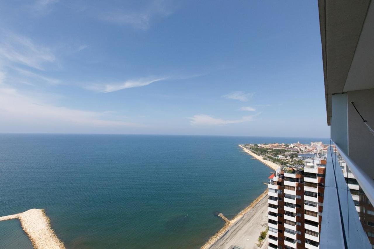Apartamento En Edificio H2 Bocagrande Cerca Al Mar *