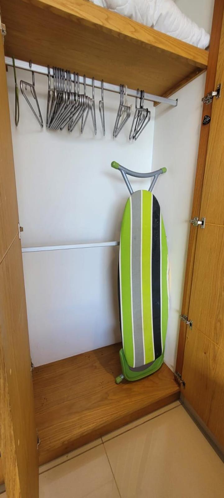 En Edificio H2 Bocagrande Cerca Al Mar Apartamento *