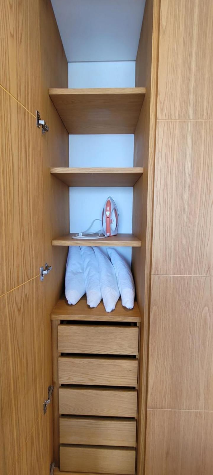Apartamento En Edificio H2 Bocagrande Cerca Al Mar *