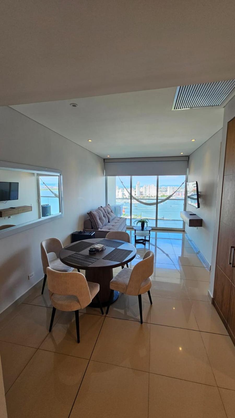 Apartamento En Edificio H2 Bocagrande Cerca Al Mar *
