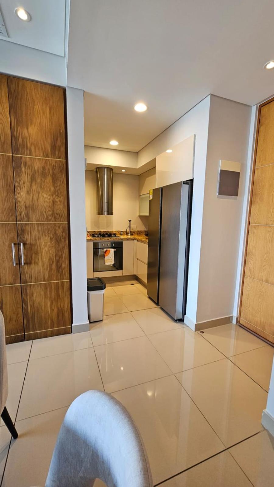 Apartamento En Edificio H2 Bocagrande Cerca Al Mar *