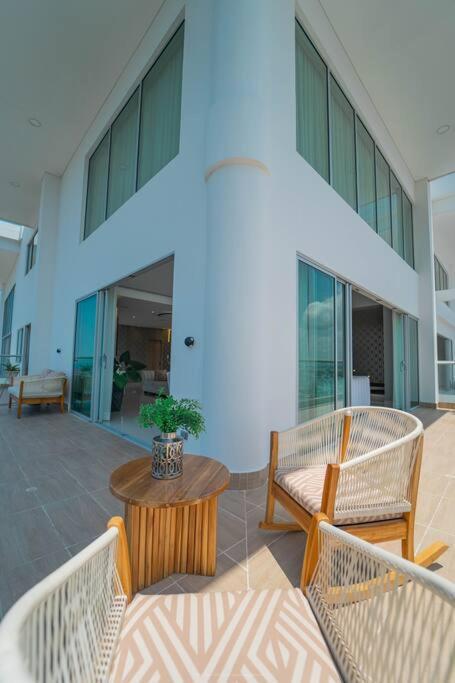 Penthouse Luxury Vista Al Mar * Cartagena