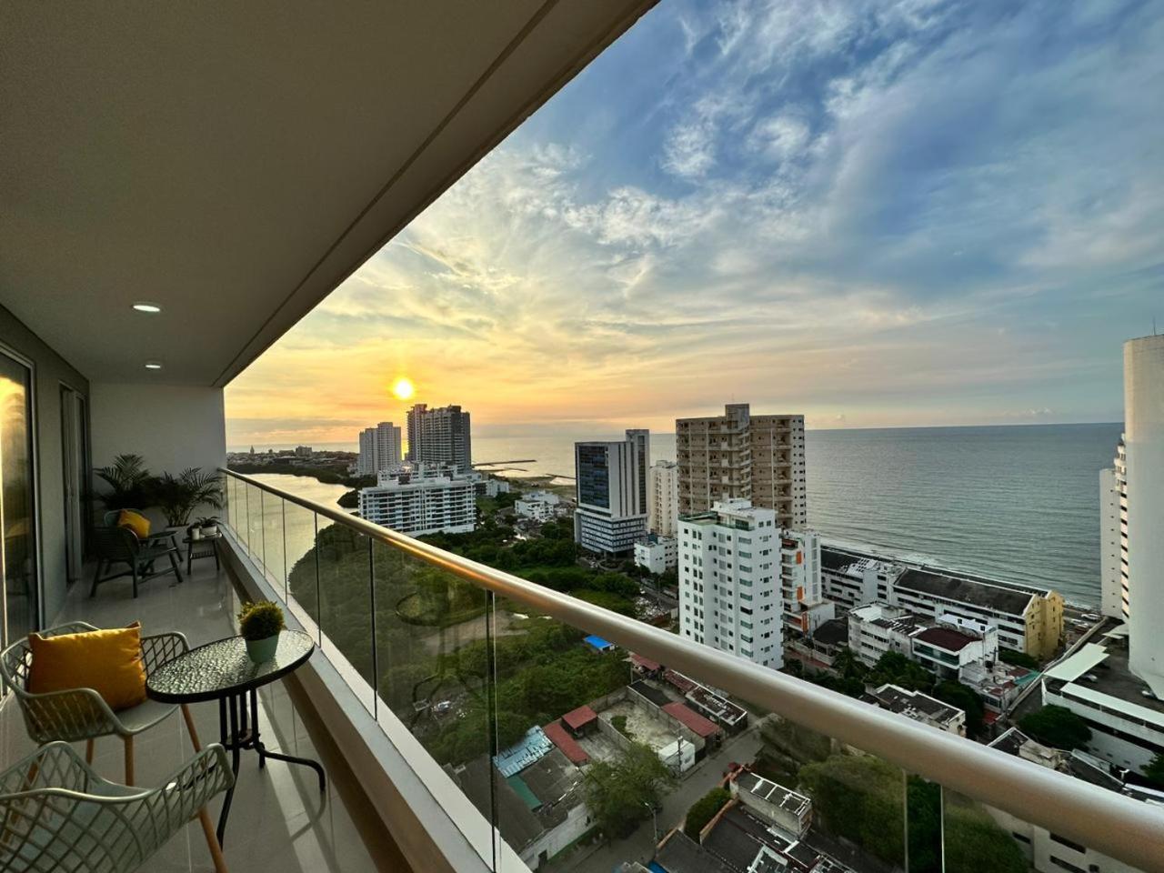 Espectacular Apartamento Vista Al Mar Apartamento *