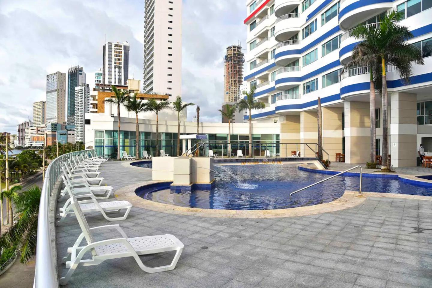 Apartamento Paraiso En Bocagrande Con Vista Al Mar