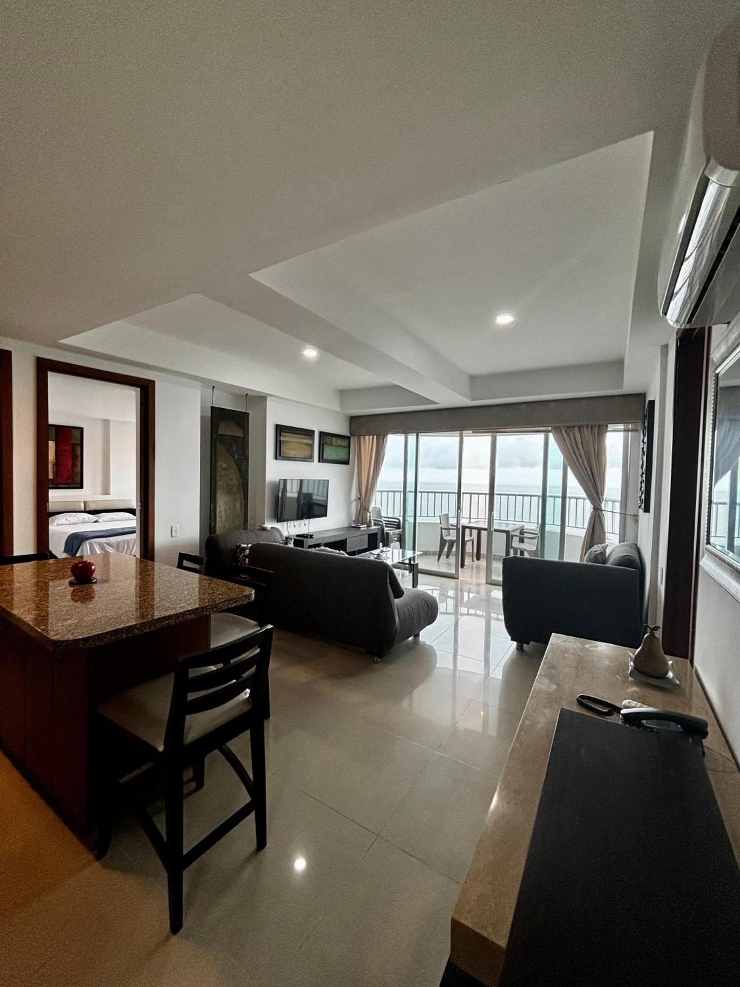 Paraiso En Bocagrande Con Vista Al Mar Apartamento *