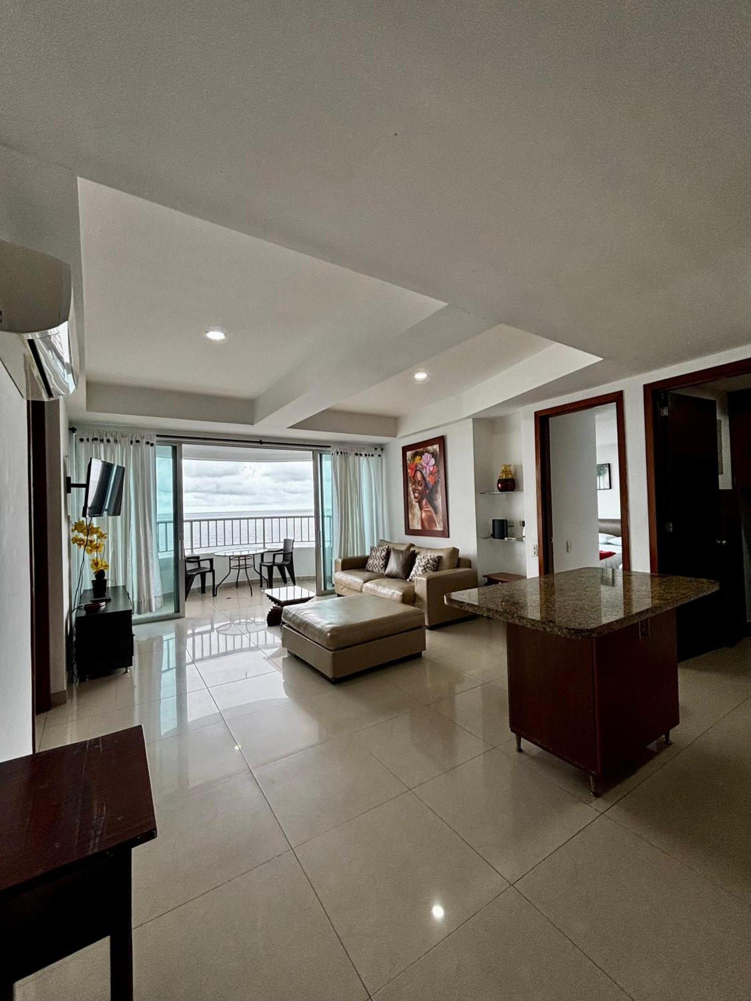Apartamento Paraiso En Bocagrande Con Vista Al Mar *
