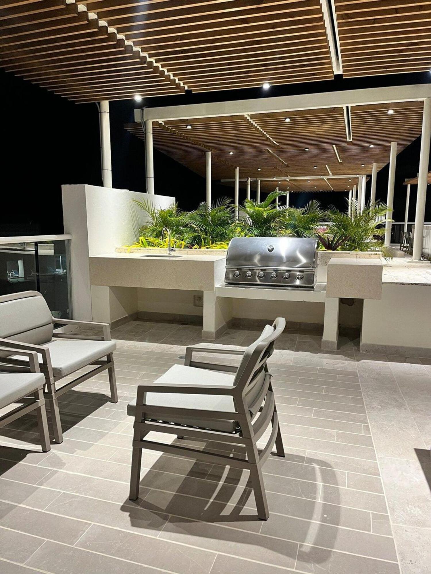 Dq505 Nuevo Hermoso Jacuzzi Priv