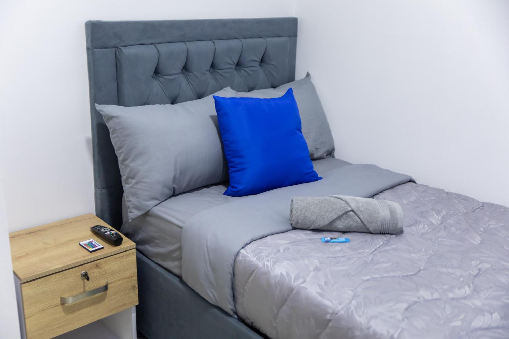Apartamento Evintra - Sagitario 2806 *