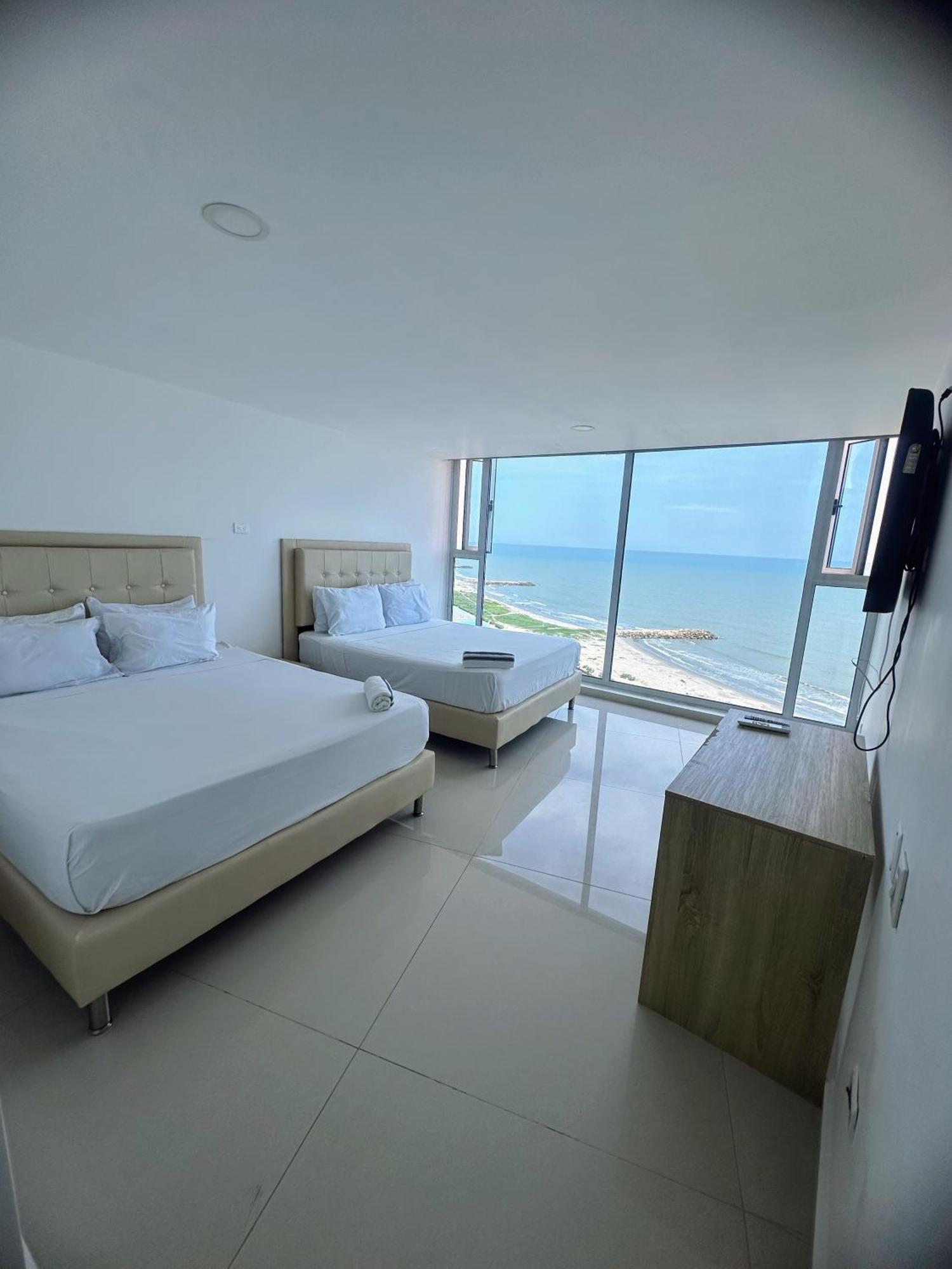 Amplia Casa Con Piscina A 40 Mts De Playa En Castillo Grande Сasa de vacaciones Cartagena
