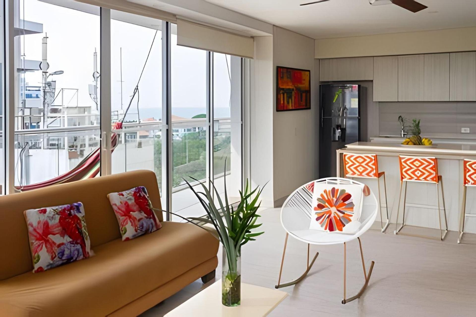 2 Jacuzzi Y Vista Mar. Frente A Playa Apartment