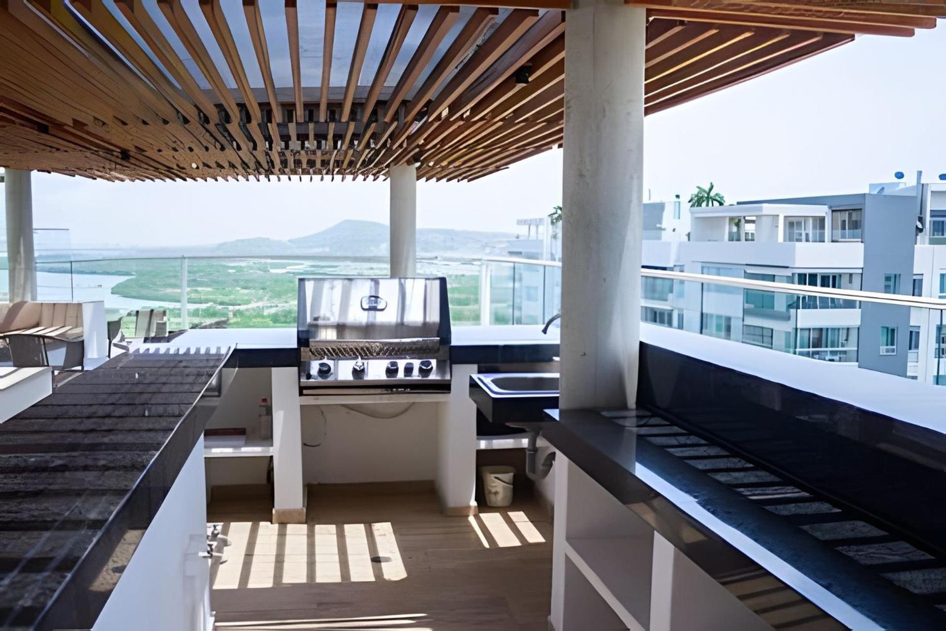 2 Jacuzzi Y Vista Mar. Frente A Playa Cartagena
