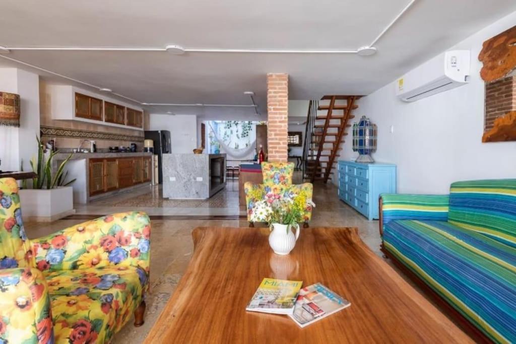 Apartamento Charming Old Loft With Jacuzzi! *
