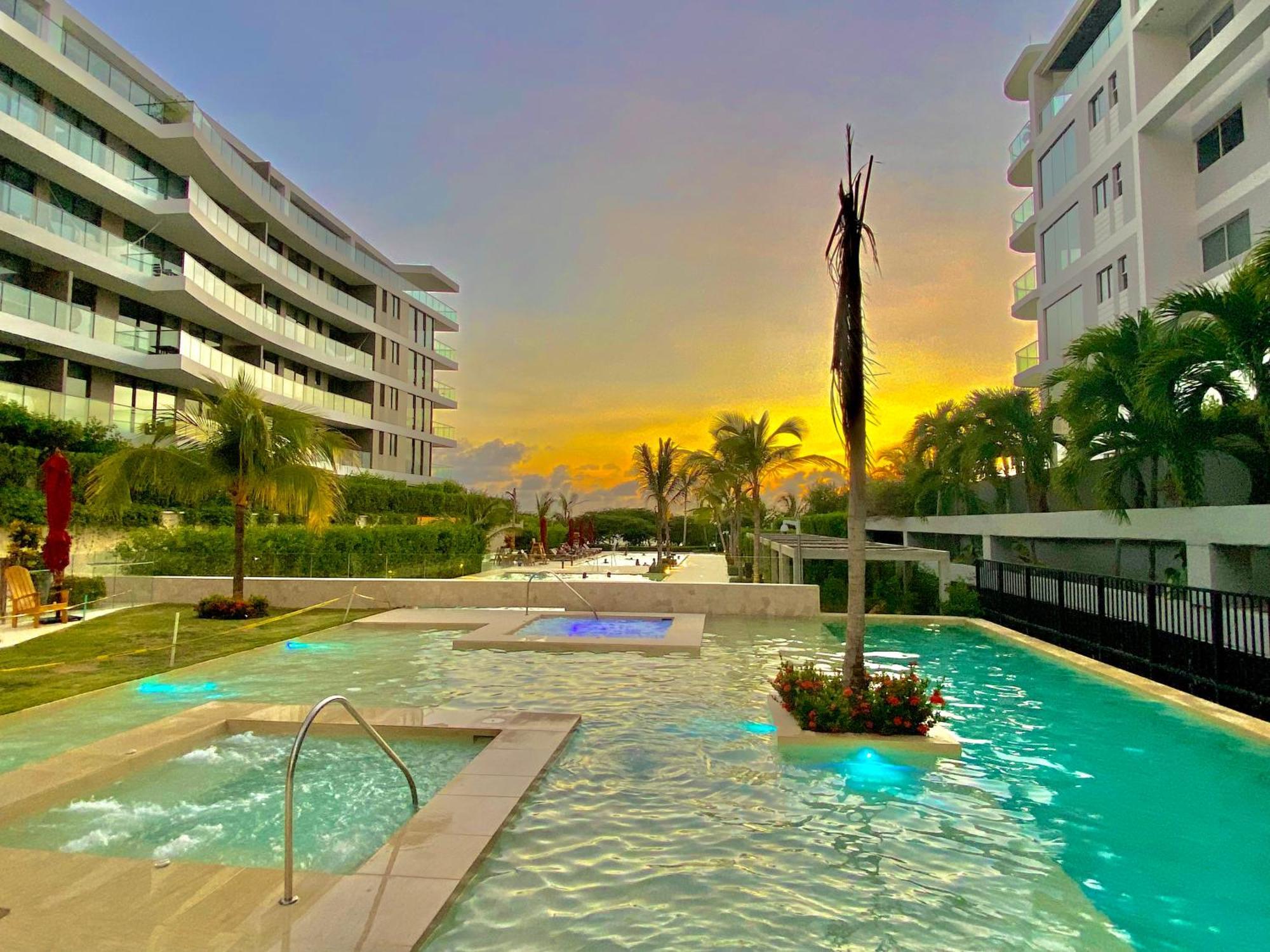 Morros Zoe - Manzanillo Del Mar - *