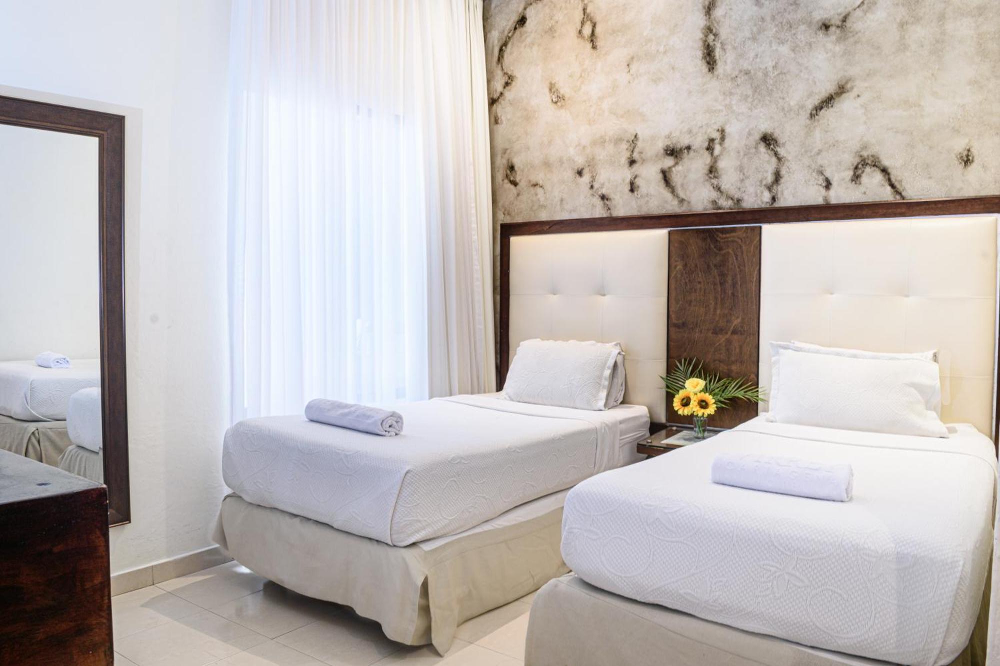 Hotel Virrey 4*