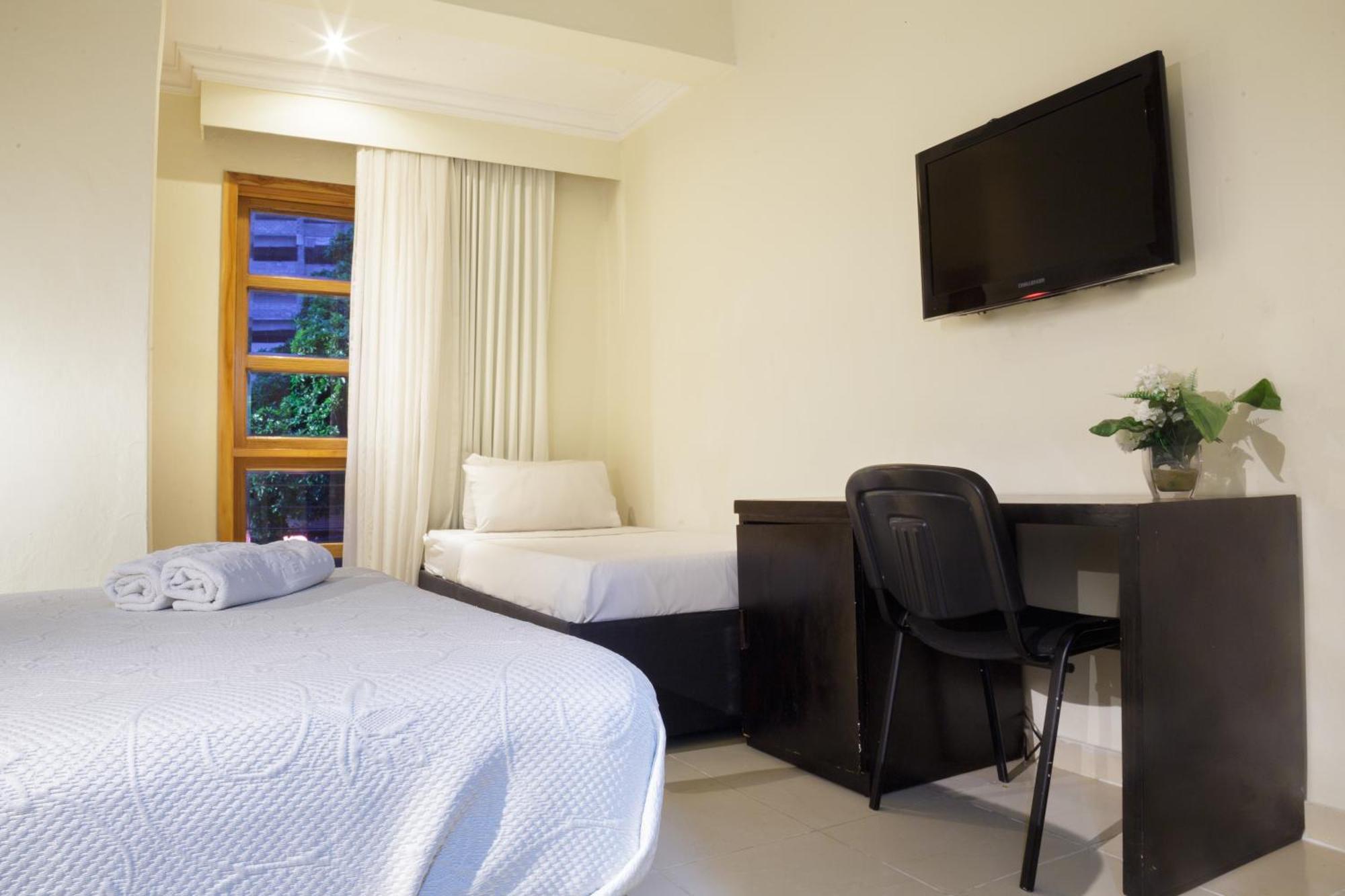 Virrey Hotel 4*