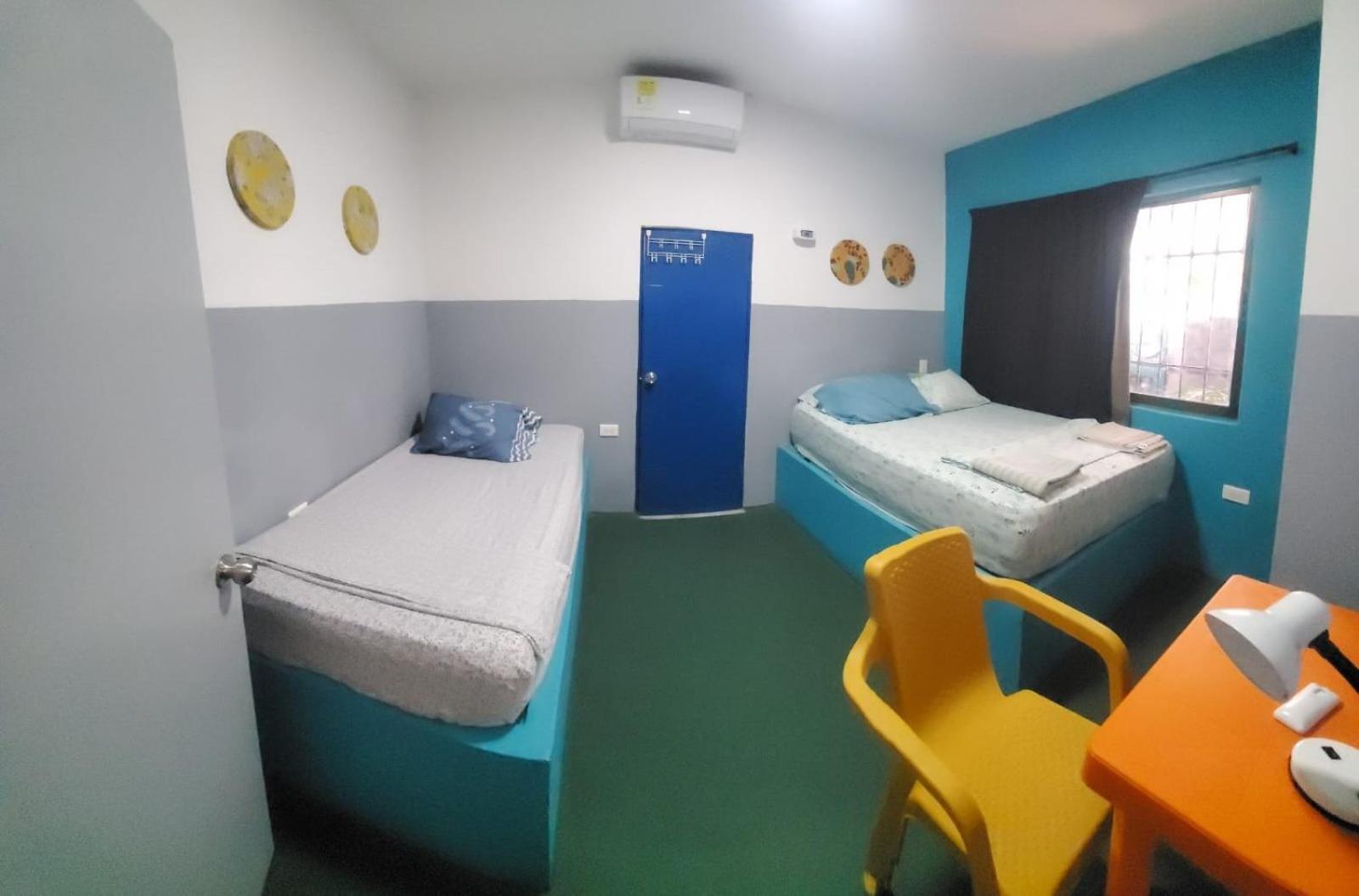 Hotelito La Aventura, Ac Private Wc Near The Old Town, No Tax Guest house Cartagena
