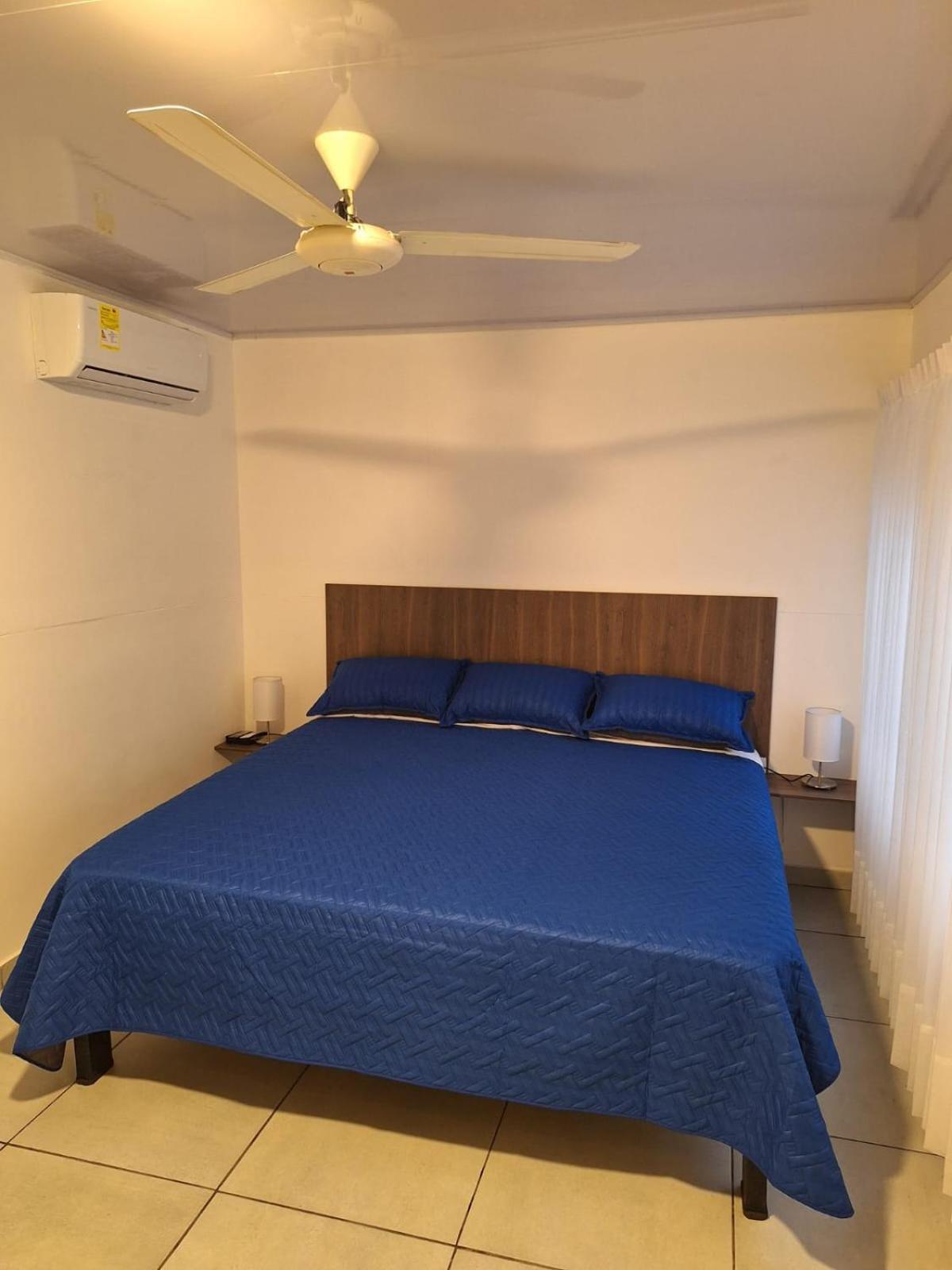 Casa Kalamary Crespo Hotel *
