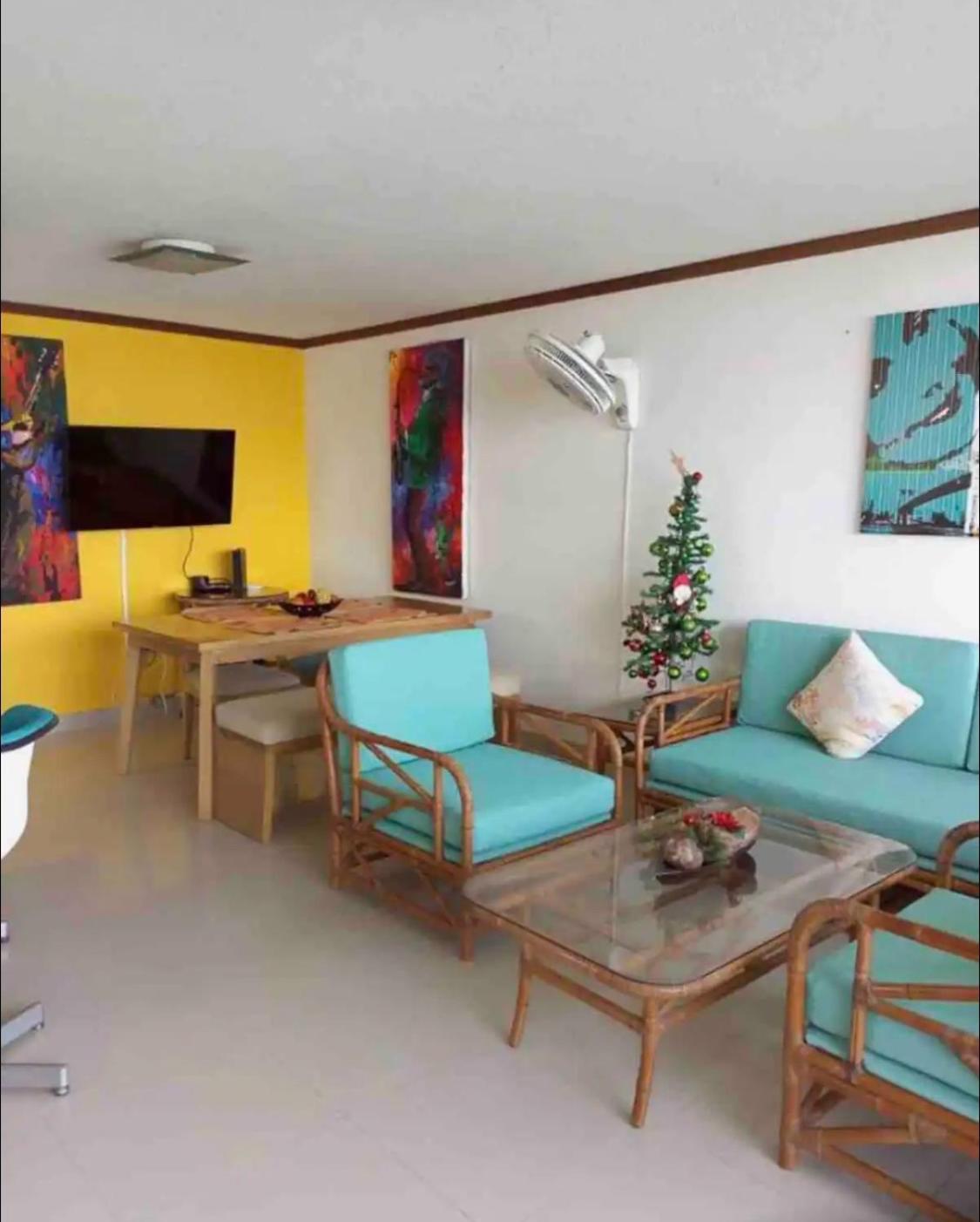 Iv 2 Bedroom