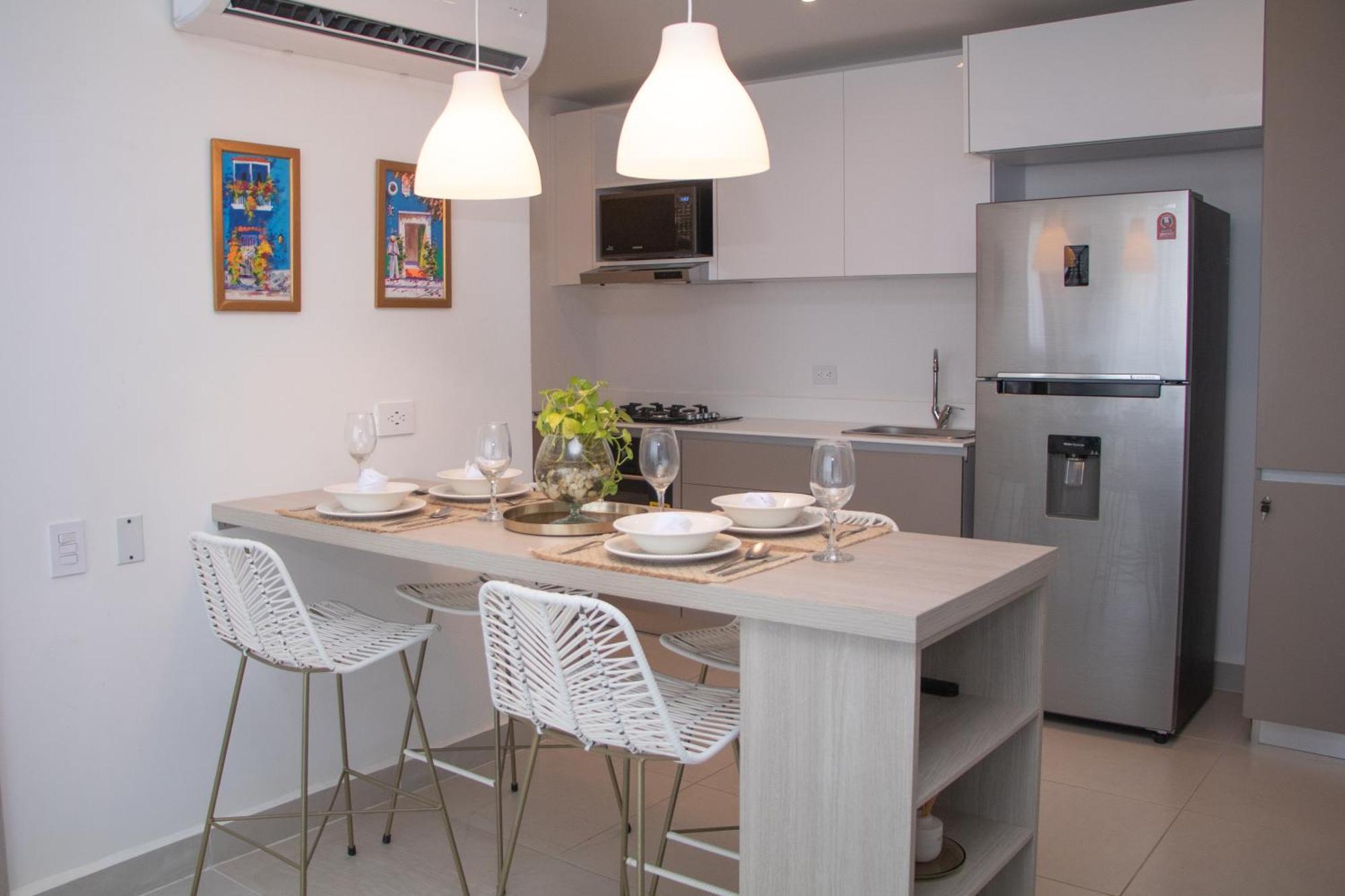 Apartamento De Lujo Frente Al Mar Con Piscina *