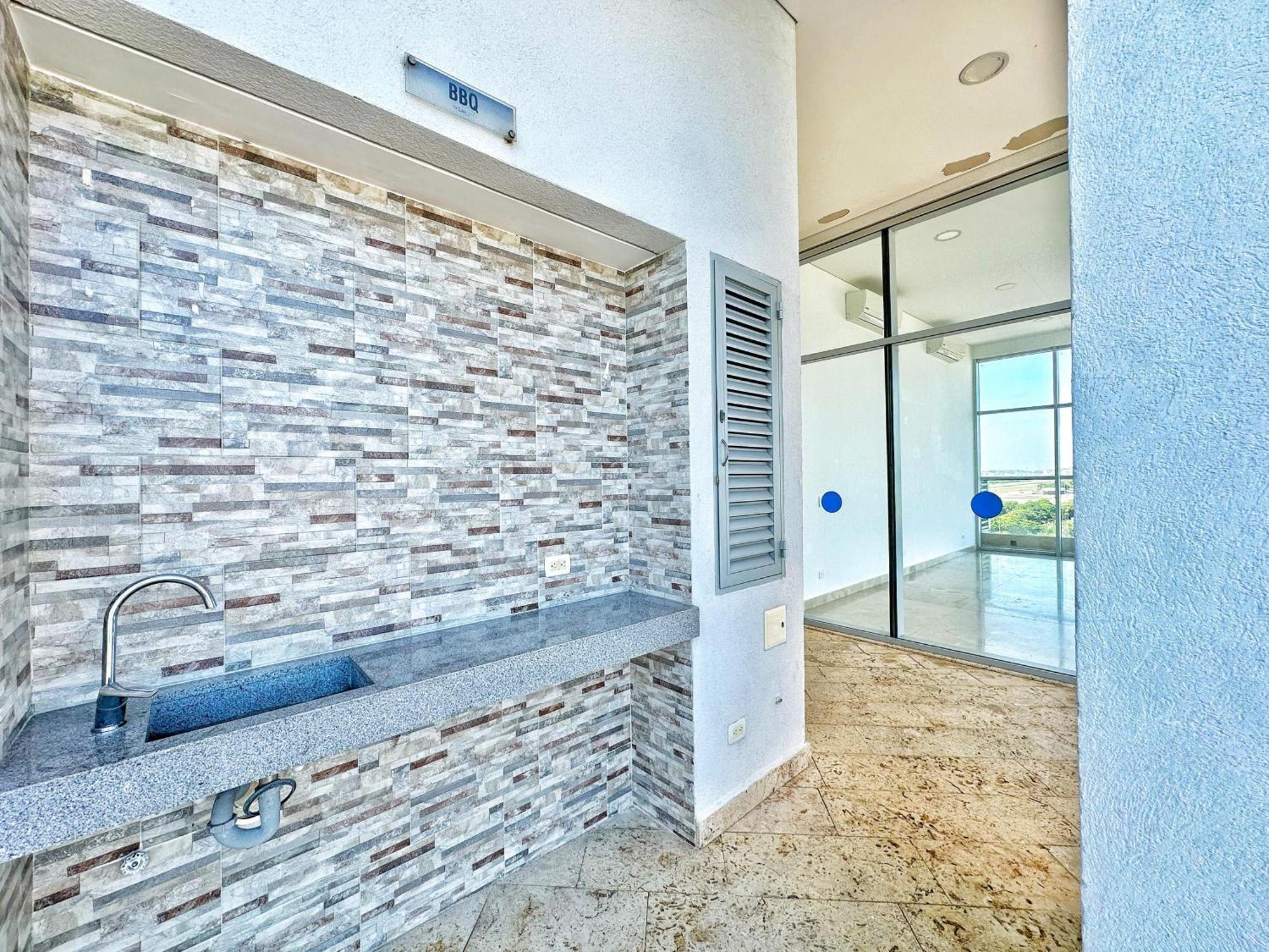 Apartment Ocean View-valentino! By Airport! Cartagena
