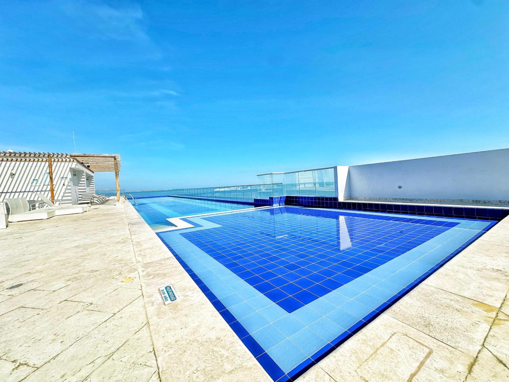 Ocean View-valentino! By Airport!
