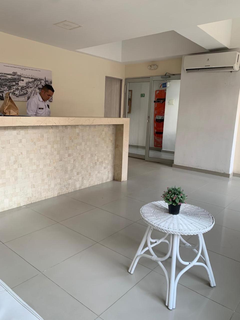 Comodo Apto 3 Hab Cerca Al Mar Apartment