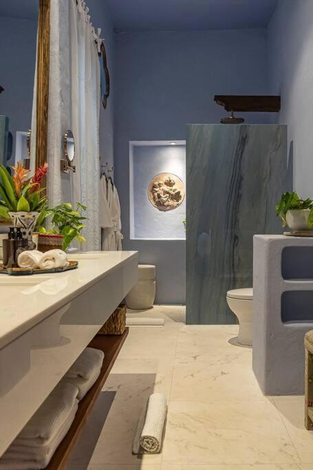 Luxury Tropical In Historic Cartagena