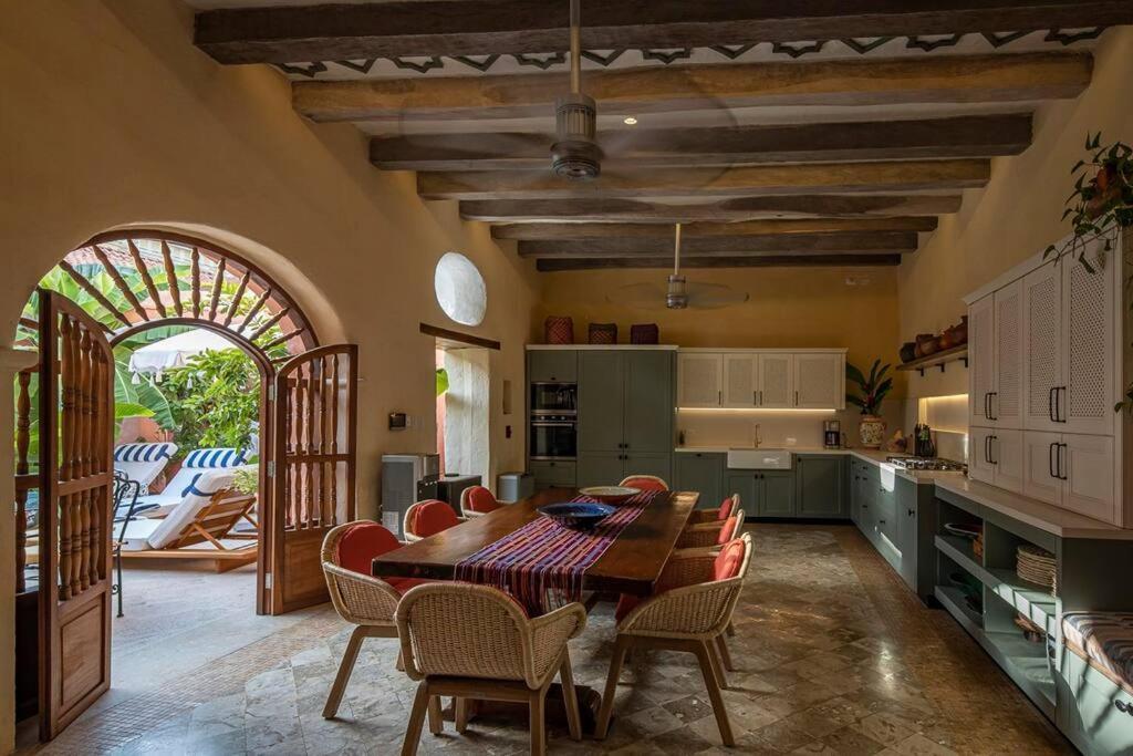 Luxury Tropical In Historic * Cartagena