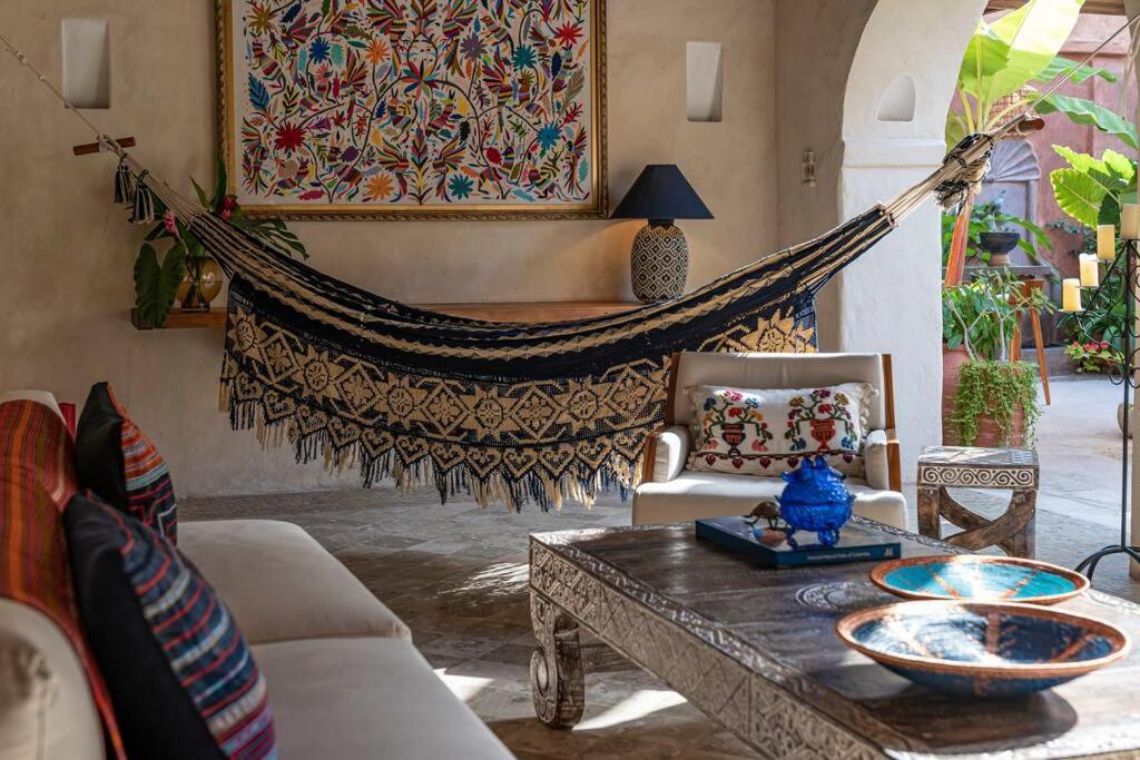 Villa Luxury Tropical In Historic
