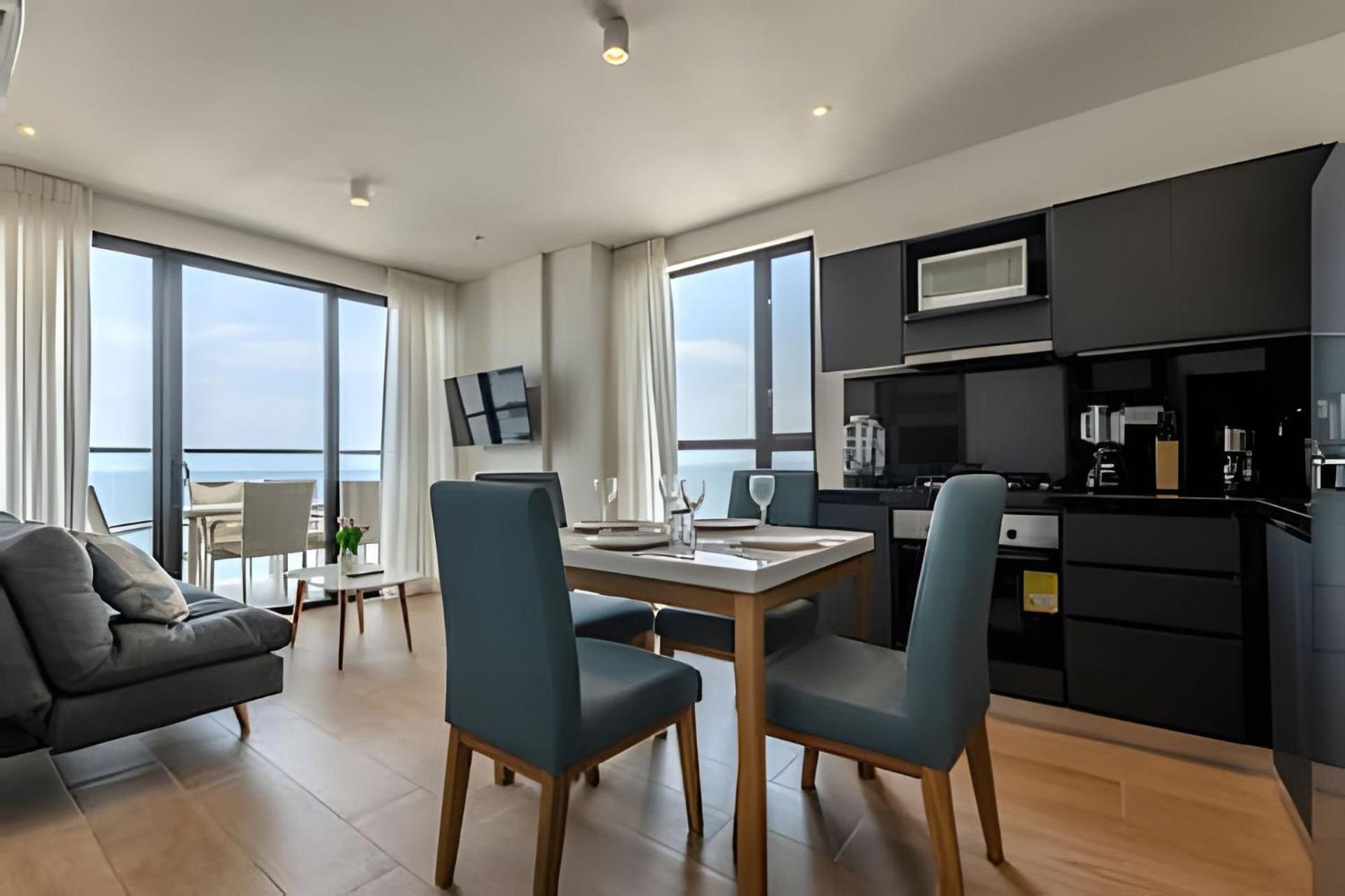 New Beautiful Sea View And Walled 2br *