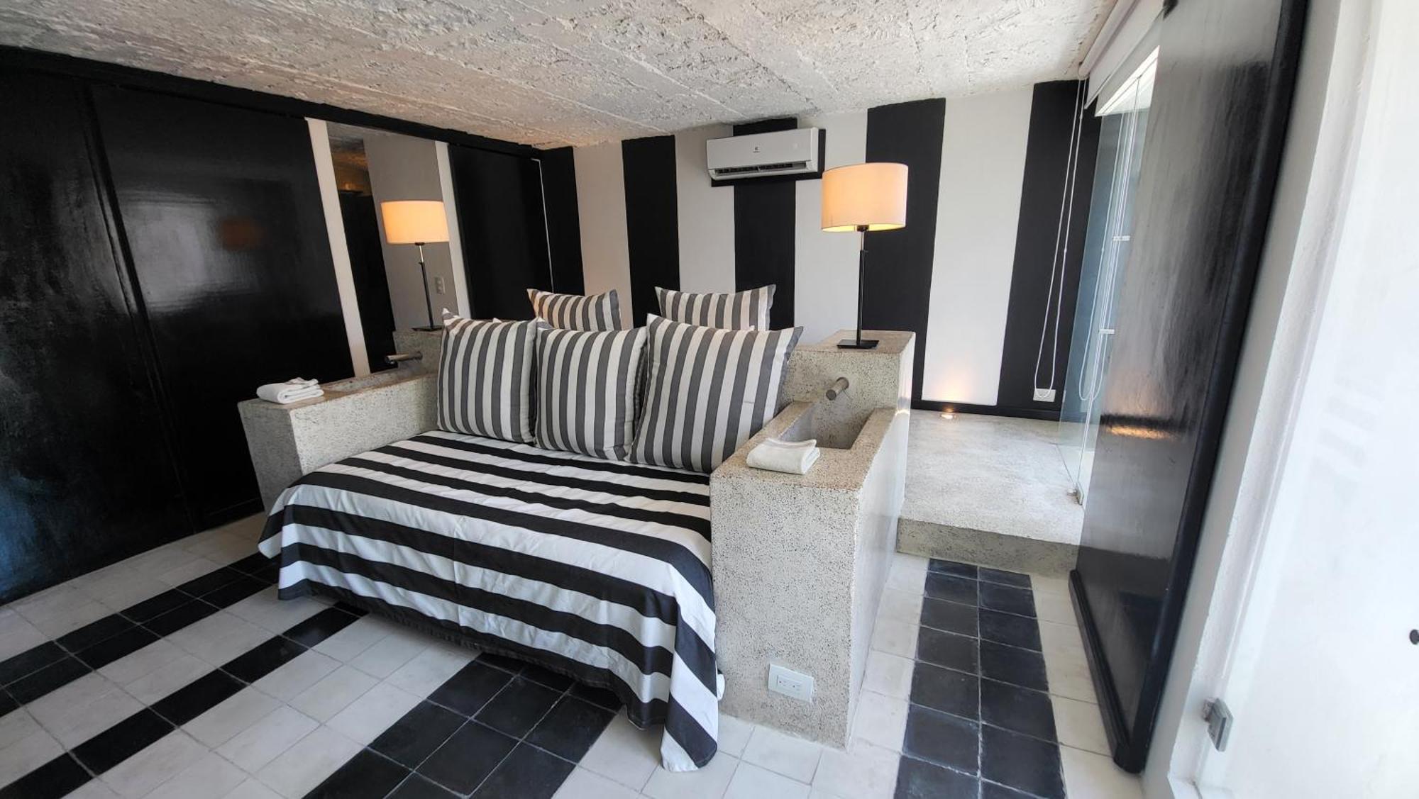 Apartamento Apartamento Duplex Vista Al Mar Y Murallas Nuevo En La Ciudad Amurallada